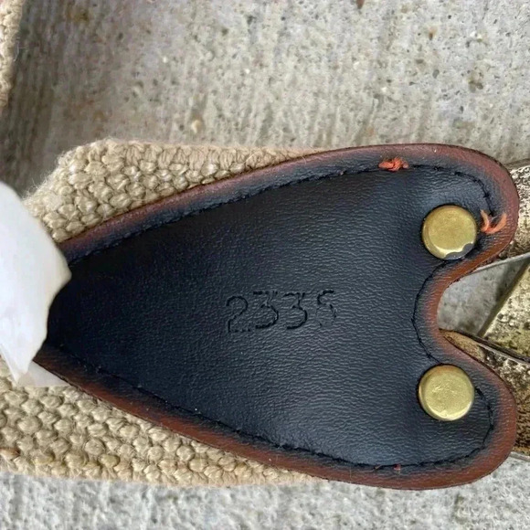 Vintage OMEGA Arrowhead Arrow Metal Buckle Stretch Belt Tan Brown Natural Large - Picture 3 of 4